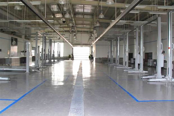 Ελαφρύ Prefab εργαστήριο δομών χάλυβα για τα καταστήματα επισκευής αυτοκινήτων/μηχανικό κατάστημα