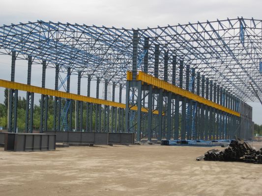 Προκατασκευασμένο Εργαστήριο από Χάλυβα με Γερανογέφυρα