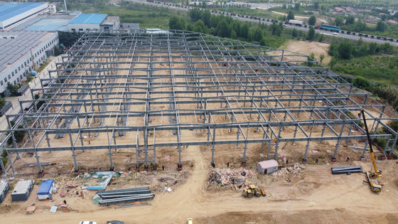 Αποθήκη κατασκευασμένης χάλυβα με δομές H-Section Beams 50 ετών διάρκεια ζωής